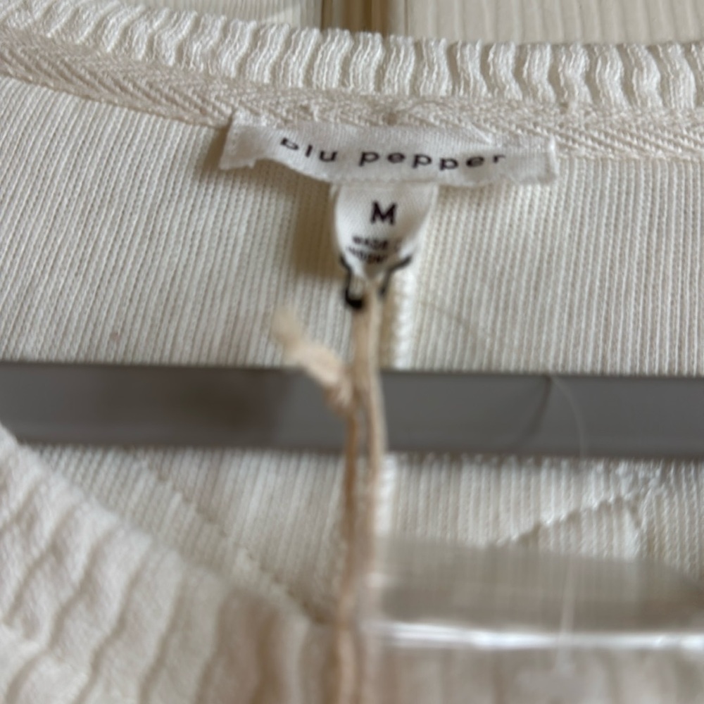 Blu Pepper White Ribbed Top - Picture 5 of 5